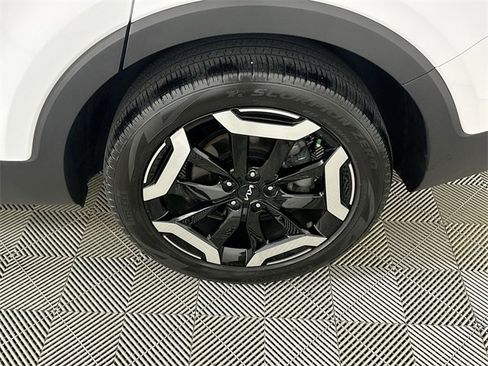 Used 2024 Kia Telluride EX image 24