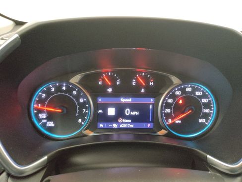 Used 2022 Chevrolet Equinox Premier image 23