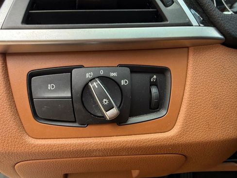 Used 2017 BMW 330i Gran Turismo xDrive image 13