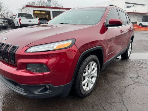 Used 2014 Jeep Cherokee Latitude image 9