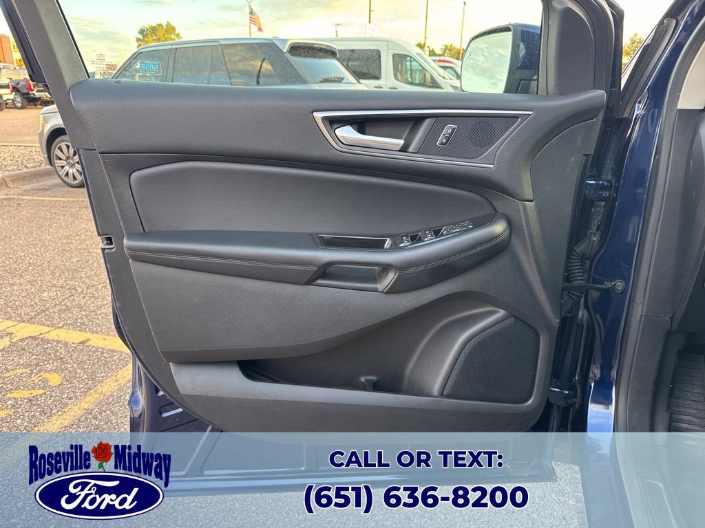 Used 2016 Ford Edge SEL w/ Equipment Group 201A AWD/4WD image 24