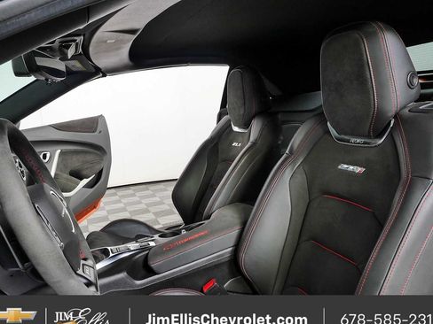Used 2023 Chevrolet Camaro ZL1 RWD image 5