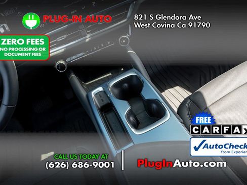 Used 2024 Chevrolet Equinox EV LT w/ LPO, Active Package FWD image 17