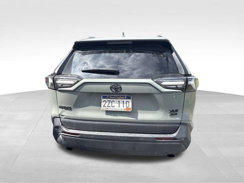 Used 2023 Toyota RAV4 XLE Premium AWD/4WD image 8