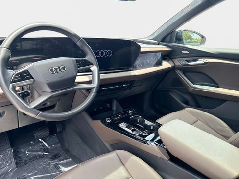 Certified 2025 Audi Q6 e-tron Prestige w/ 20" Wheel Package AWD/4WD image 15