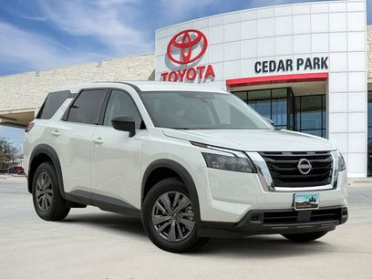 Used 2025 Nissan Pathfinder S