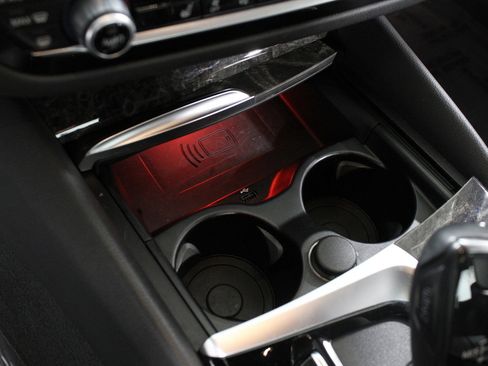 Certified 2023 BMW 530i xDrive w/ Premium Package image 17