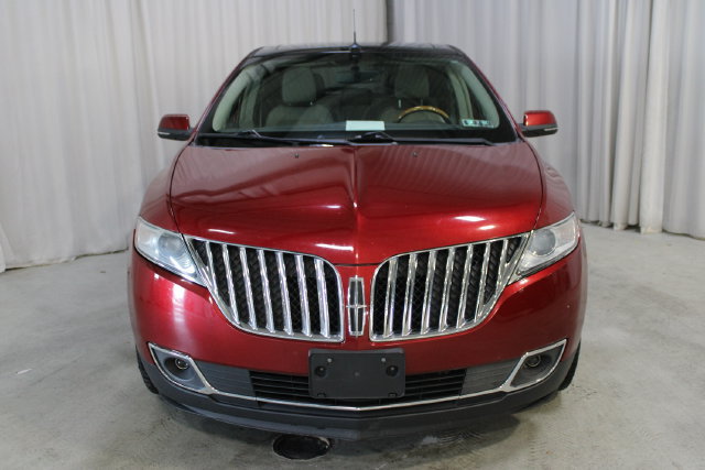 Used 2014 Lincoln MKX AWD w/ Equipment Group 102A image 27