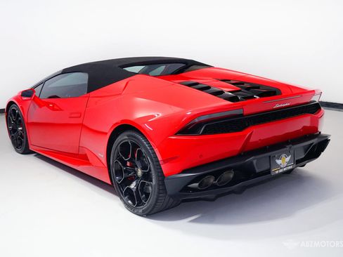Used 2017 Lamborghini Huracan LP 610-4 AWD/4WD image 7
