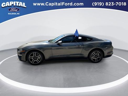 Certified 2018 Ford Mustang Premium RWD image 5