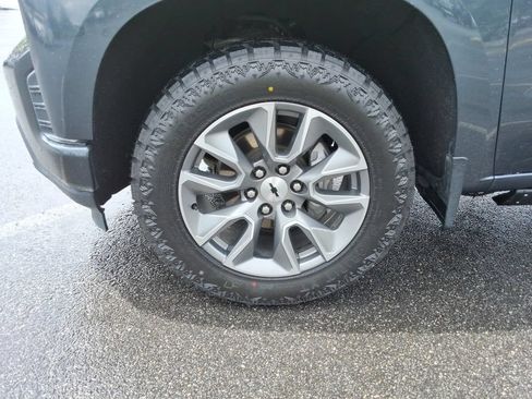 Certified 2021 Chevrolet Silverado 1500 RST w/ All Star Edition Plus AWD/4WD image 10