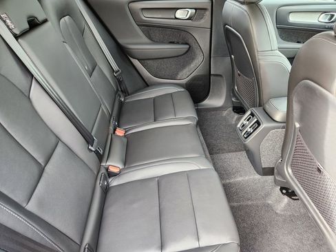 Used 2026 Volvo XC40 B5 Ultra w/ Protection Package Premier image 23