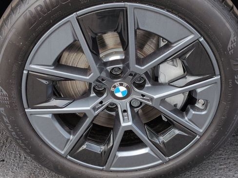 Used 2025 BMW i4 eDrive40 w/ Parking Assistance Package RWD image 13