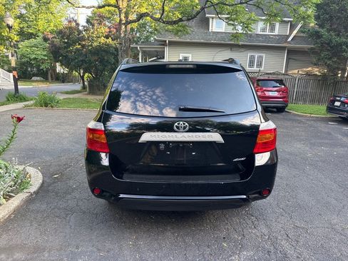 Used 2010 Toyota Highlander 4WD image 7