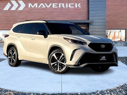 Used 2021 Toyota Highlander XSE