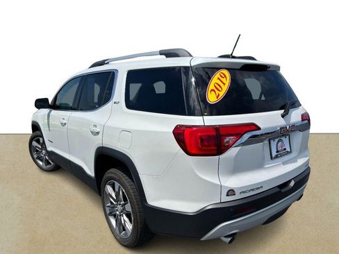 Used 2019 GMC Acadia SLT w/ LPO, Floor Liner Package AWD/4WD image 6