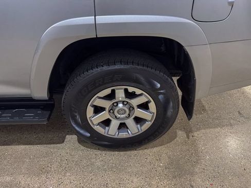 Used 2014 Toyota 4Runner Trail Premium AWD/4WD image 32