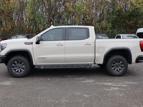 New 2026 GMC Sierra 1500 AT4X image 5