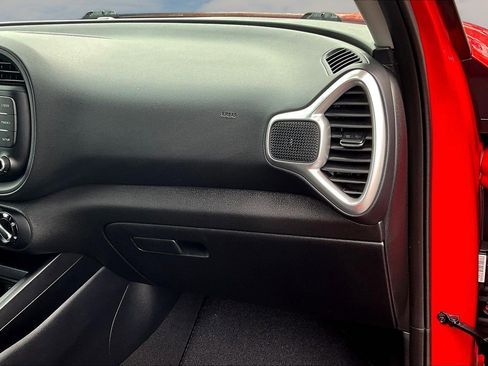 Used 2024 Kia Soul LX w/ Option Group 015 image 18