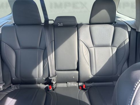 Used 2024 Subaru Forester Limited AWD/4WD image 11