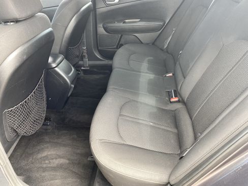 Used 2019 Kia Optima LX FWD image 14