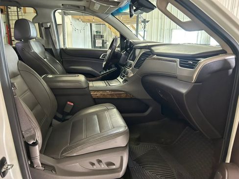 Used 2015 GMC Yukon Denali w/ Open Road Package AWD/4WD image 16