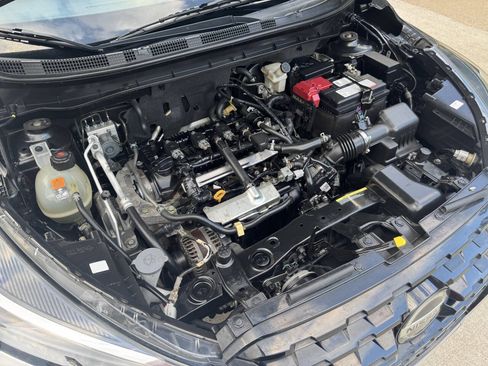Used 2021 Nissan Kicks S FWD image 2