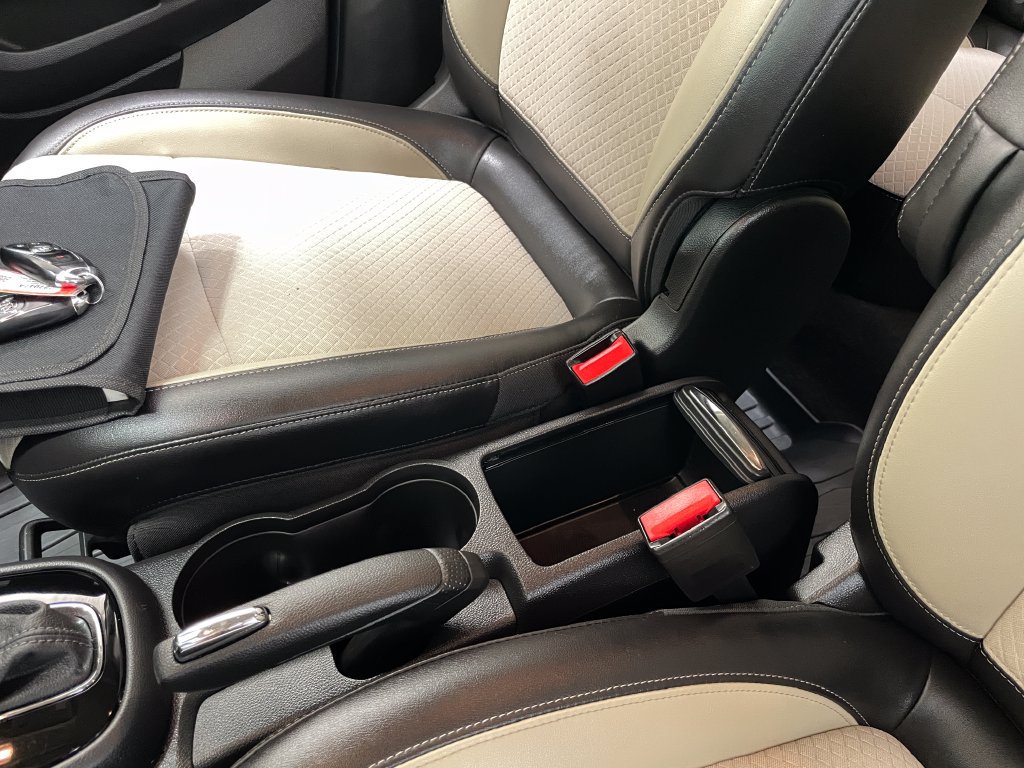 Certified 2018 Buick Encore Preferred FWD image 31