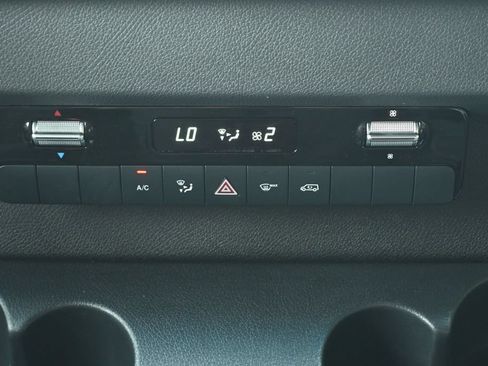 Used 2024 Mercedes-Benz Sprinter 2500 image 21
