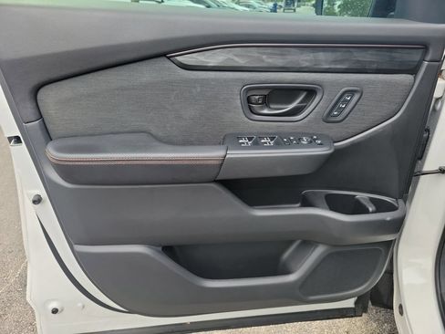 Certified 2026 Honda Passport TrailSport image 21