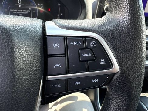 Used 2025 Toyota Grand Highlander FWD image 14