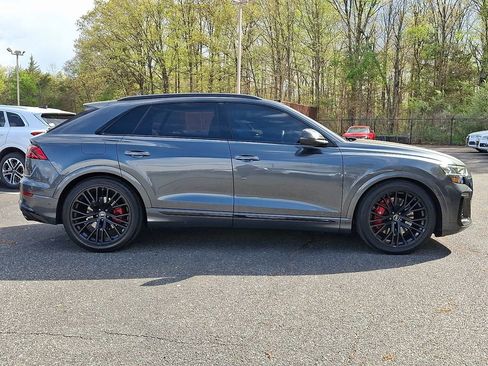 Used 2024 Audi SQ8 Prestige AWD/4WD image 7