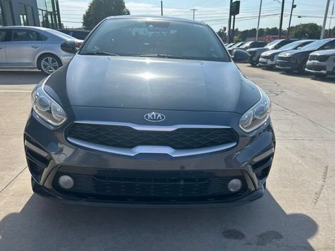 Used 2020 Kia Forte LXS FWD image 3
