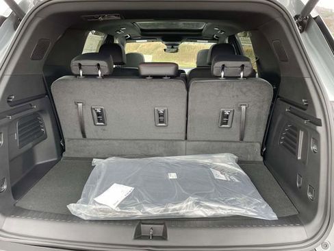 New 2026 Chevrolet Traverse Z71 w/ Enhanced Driving Package image 10