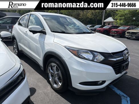 Used 2017 Honda HR-V EX image 1