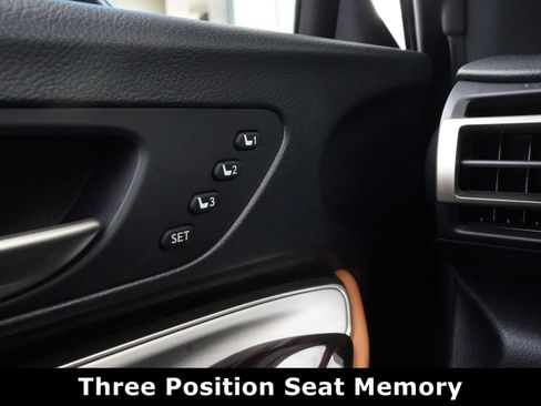 Used 2019 Lexus RC 300 AWD image 32