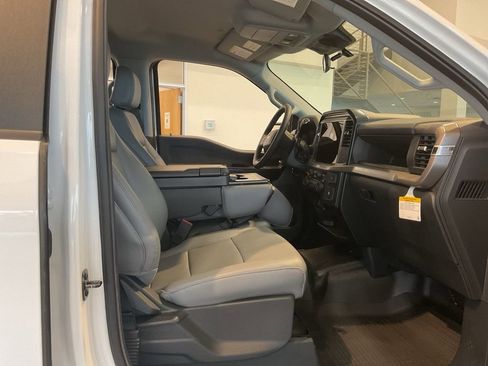 New 2025 Ford F150 XL w/ Equipment Group 103A High image 23