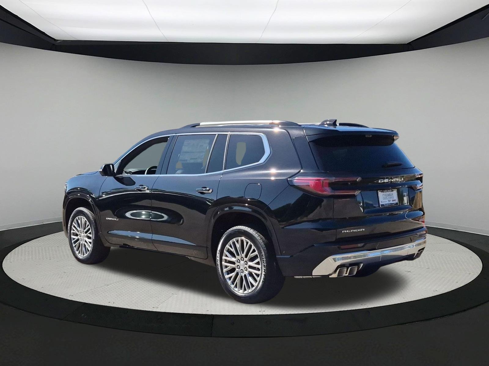 New 2026 GMC Acadia Denali w/ Super Cruise Package FWD image 3