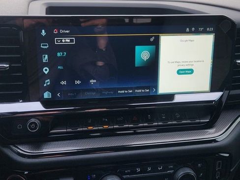 Used 2025 Chevrolet Silverado 2500 ZR2 w/ Technology Package image 7