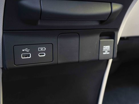 Used 2025 Honda Odyssey EX-L image 30