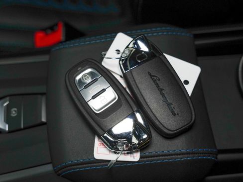 Used 2018 Lamborghini Huracan LP 580-2 image 49