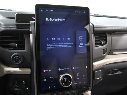 Used 2023 Ford Expedition Max Platinum image 11