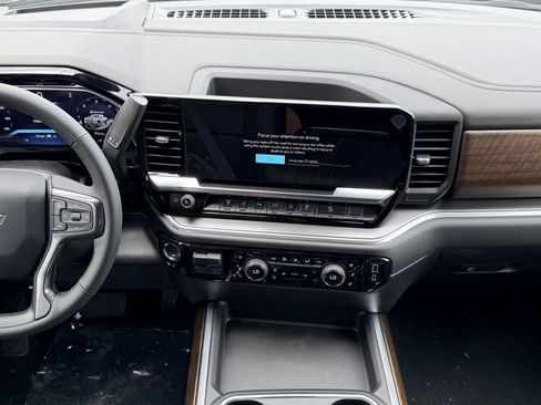 New 2026 Chevrolet Silverado 2500 High Country w/ Technology Package AWD/4WD image 16