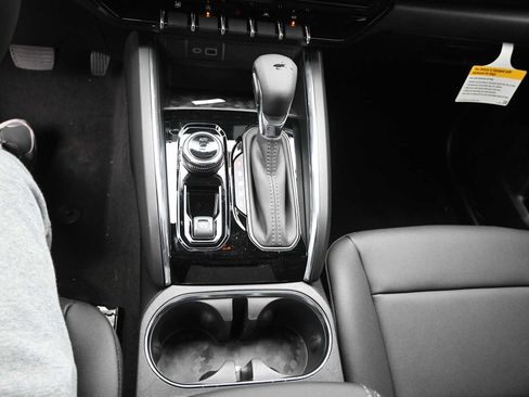 New 2026 GMC Canyon Elevation w/ Convenience Package image 23