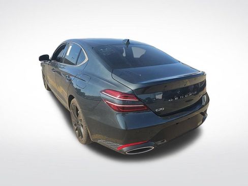 Used 2023 Genesis G70 3.3T w/ Sport Prestige Package RWD image 10