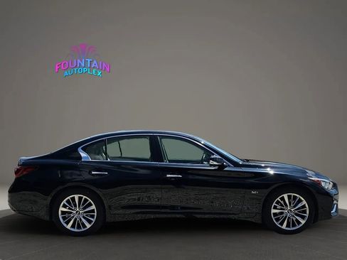 Used 2018 INFINITI Q50 Luxe w/ Sensory Package (Luxe) AWD/4WD image 6