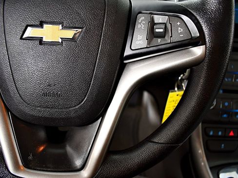 Used 2013 Chevrolet Malibu LS image 23