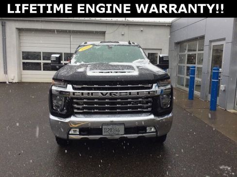 Used 2020 Chevrolet Silverado 3500 LTZ w/ LTZ Plus Package image 3