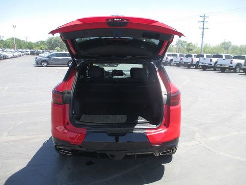 Used 2024 Chevrolet Blazer RS w/ Driver Confidence II Package AWD/4WD image 8