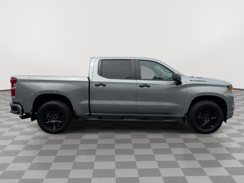 Used 2025 Chevrolet Silverado 1500 Custom w/ Rally Edition AWD/4WD image 6